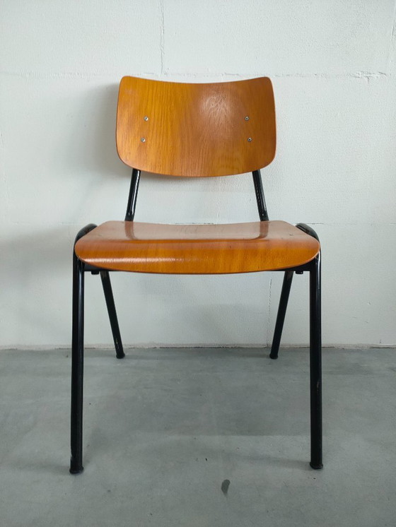 Image 1 of Vintage jaren 70 schoolstoelen (stapelbaar)