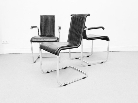 1/7 Tecta D20 B20 Cantilever Chair Black Leather – Chairs and lounge chairs, Plastic (photo 11 of 12)