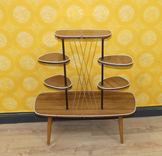 Image 1 of wunderschöne 70er 60er Jahre Blumenbank Etagere Resopal Teak Optik Deko Blumenhocker plant stand Retro Flowerstool vintage