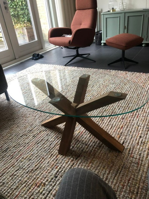 Oak coffee table with glass