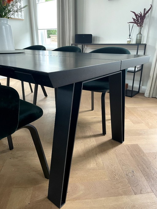 QLiv - Table Side-to-Side 240x100