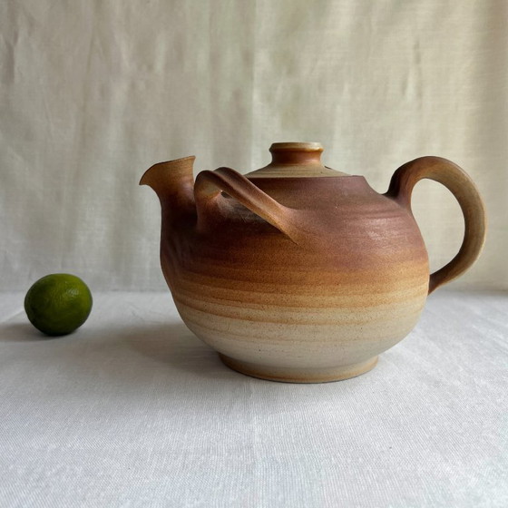 Image 1 of Deense steengoed theepot uit de jaren 70 van Karlslunde Keramik - Sculpturale Wabi Sabi