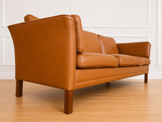 Vintage Danish Mid Century Morgans Hansen Cognac 3 Seater Sofa – 3-5 seaters, Leather (photo 8 of 13)