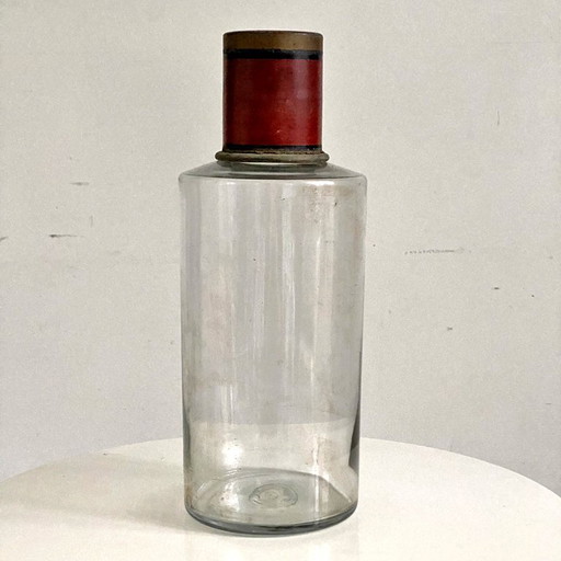 Tarro de farmacia antiguo. Altura: 31 cm. Diámetro: 10 cm.