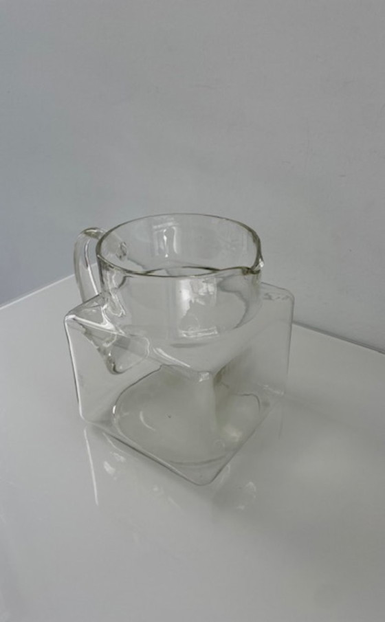 Image 1 of Jarra de cristal de diseño, forma cúbica, 1,5 L, soplada a mano.