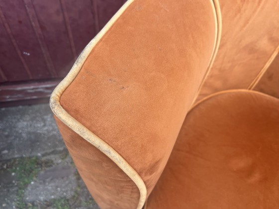 Image 1 of Stile retrò chic: splendido set di poltrone "a fiore" in velluto arancione di Dutchbone.