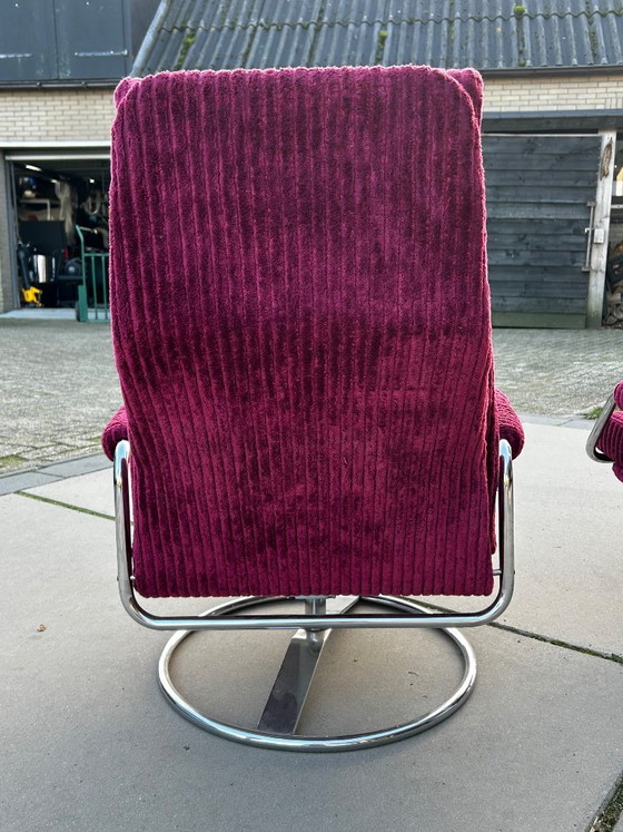 Vintage Swivel Armchairs in Red Corduroy, Pair, Jan de Bouvrie, Swivel chairs, Textile, Chrome (photo 3 of 5)