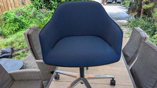 Vitra Softshell sedia da ufficio Plano Blue/Coconut