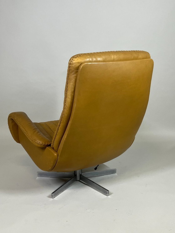 Image 1 of Fauteuil pivotant De Sede S231 « James Bond », années 1960