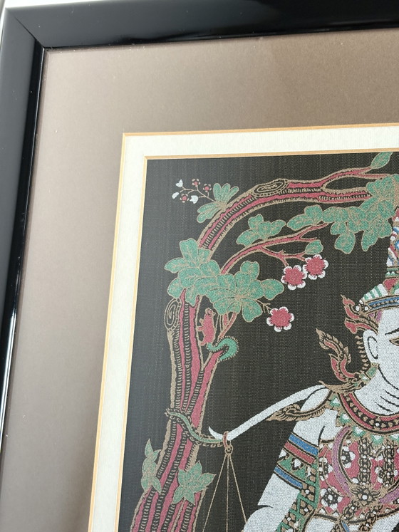 Image 1 of Prachtige traditionele Thaise zijdeschildering – ingelijste volkskunst

