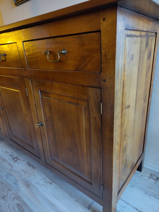 Image 1 of Credenza vintage con lampada Tiffany e specchio coordinato