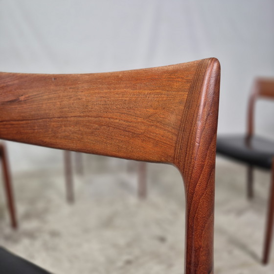 Image 1 of 4x Niels Møller modèle 77 vintage 50s chaise de salle à manger en teck
