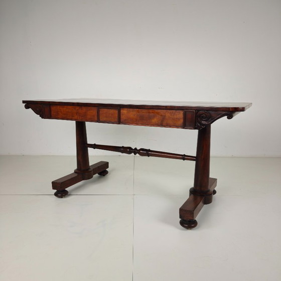 Image 1 of Engelse Regency-periode begin 19e eeuw / Schrijftafel in de bibliotheek van Willem IV