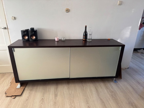 Credenza Molteni in rovere con ante scorrevoli in vetro – Molteni & C., Credenze, Metallo (photo 4 of 5)