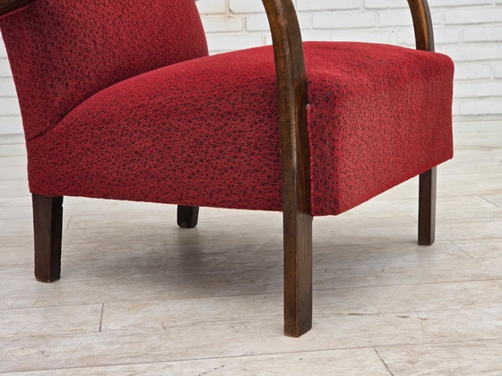 Image 1 of Sillón danés art déco de la década de 1950, tapizado en lana roja original y madera de haya.