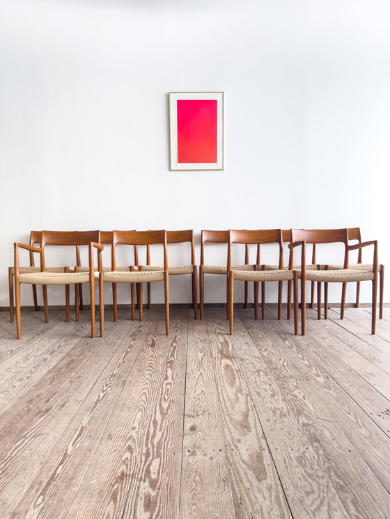 Image 1 of Mid Century Deense Teakhouten Eetkamerstoelen #57 & 77 door Niels O. Møller, J. L. Moller, Set van 10