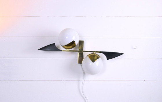 Image 1 of Maison Arlus, midden 20e eeuw, wandlamp van messingglas, Frankrijk, midden 20e eeuw