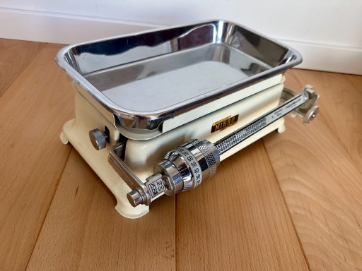 Design Küchenwaage aus den 50/60er Jahren n Original Micro Döft