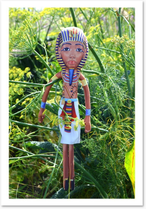 Image 1 of Tutankhamun Gift Decor | King Tut Pharaoh Figurine | Ancient Egypt Art Doll Collectible | Egyptian Home Decor