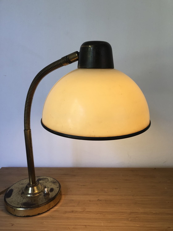 Image 1 of Art Deco Bakeliet Tafellamp Jaren 50