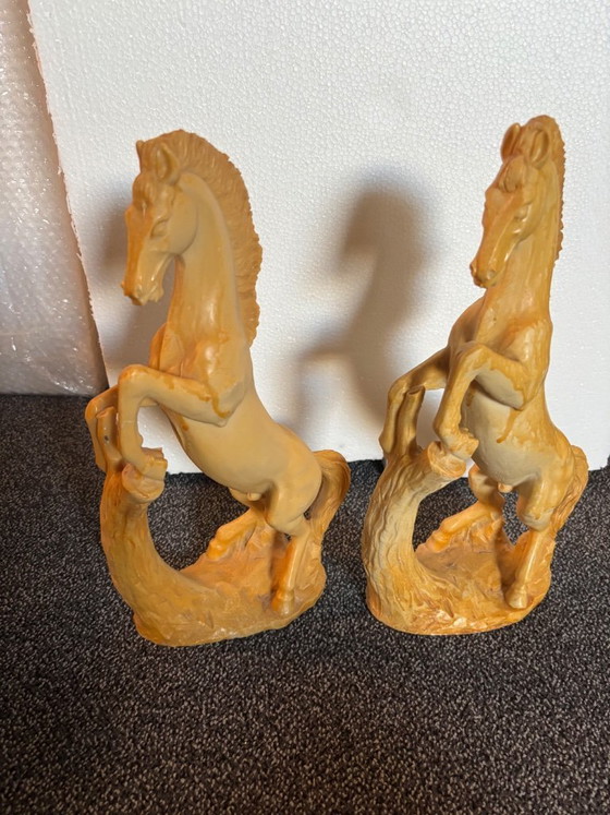 Image 1 of Dekorative Pferde.