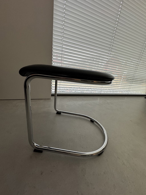 Tabouret Gispen 412 chromé avec cuir noir
