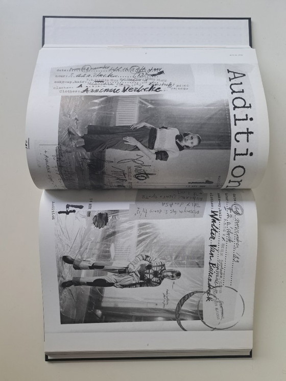 "6+ Antwerpse mode" – MoMu & Ludion (2007) – Photography, Paper (photo 4 of 6)