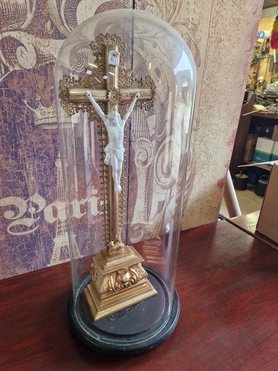 Image 1 of Antique bell jar with crucifix 58x25