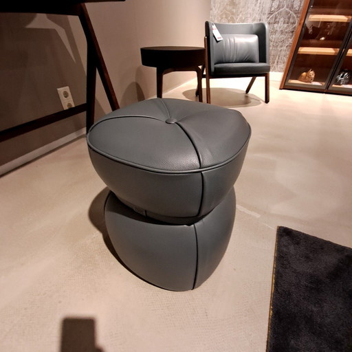 Pouf Poltrona Frau Lepli