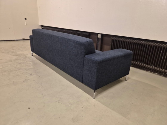 Image 1 of Montel Romero – 3-Sitzer-Sofa – Blau – Stoff – Hocker – Design