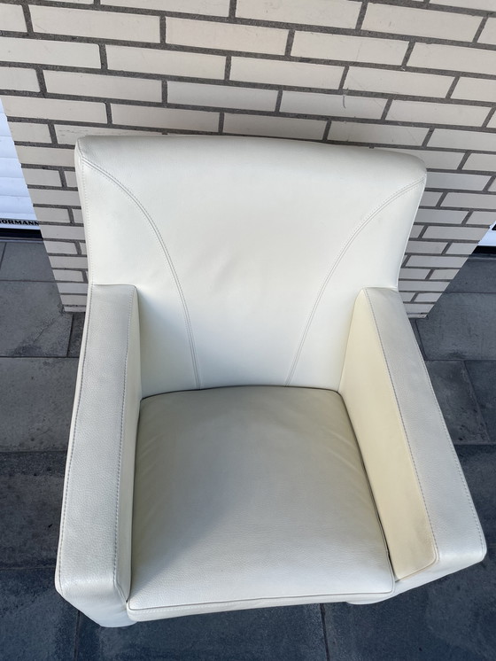 Image 1 of 2x Leolux Armchairs