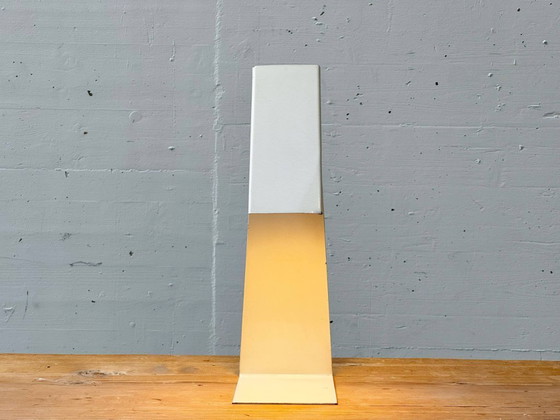 Image 1 of Minimalistische metalen tafellamp, jaren 80