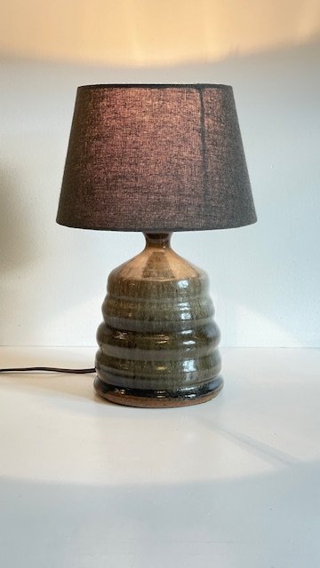 Image 1 of Geometrische handgemaakte lamp Vintage geglazuurd steengoed