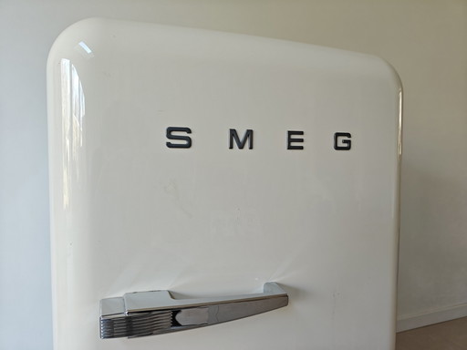 Smeg FAB10 koelkast met vriesvak