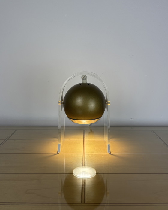 Image 1 of Plexiglass Eyeball Lamp, Sputnik design, 70s, Space Age, Table lmap, 1970s, Olive Gold Vintage Lamp with Plexiglass Stand, Spot