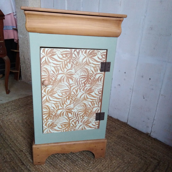 Image 1 of Tavolino laterale