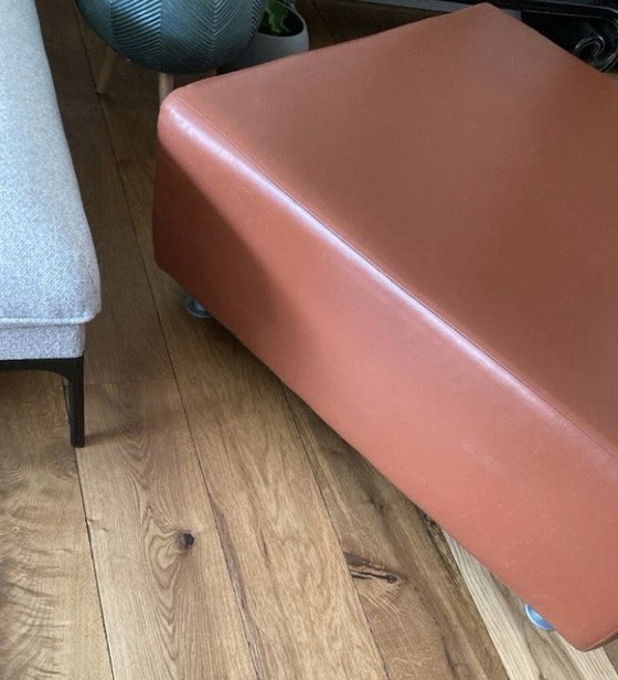 Large leather footstool or pouf 104x104x43cm – Footstools & poufs, Metal (photo 3 of 9)