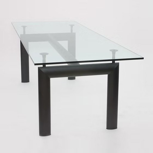 Cassina LC6 Tisch, entworfen von Le Corbusier