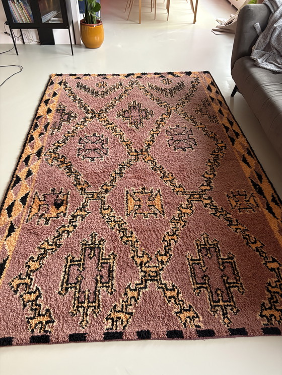 Image 1 of Beautiful high-pile Berber carpet, 100% wool, 280x180 cm.