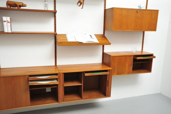 Image 1 of Modular wall shelf by Kai Kristiansen for Feldballes Møbelfabrik (1960s)