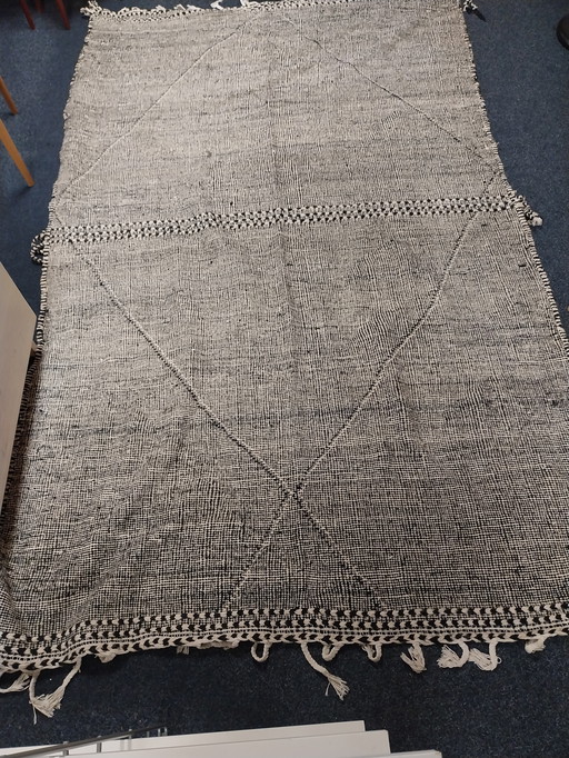 1 x Marokkanischer Zanafi-Handgeknüpfter Teppich 305 x 175 cm