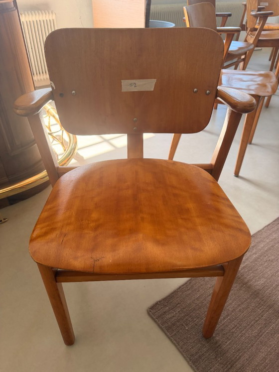 Domus chairs (9 pieces, also available individually) – Ilmari Tapiovaara, Dining chairs, Wood (photo 12 of 21)