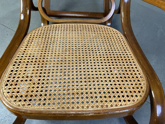 Image 1 of Fauteuil à bascule vintage en bois courbé et toile de canne, années 1960