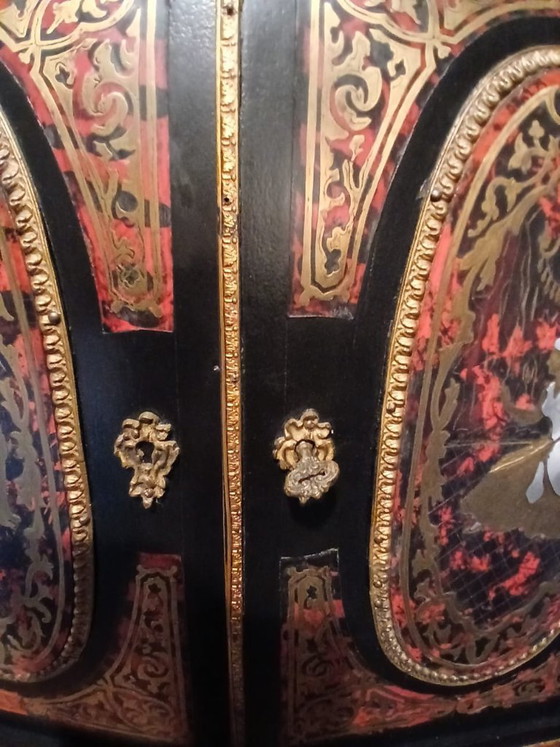 Elegante mobile in stile francese, ispirato a Napoleone III. – Vetrine, Bronze, Wood (photo 6 of 7)