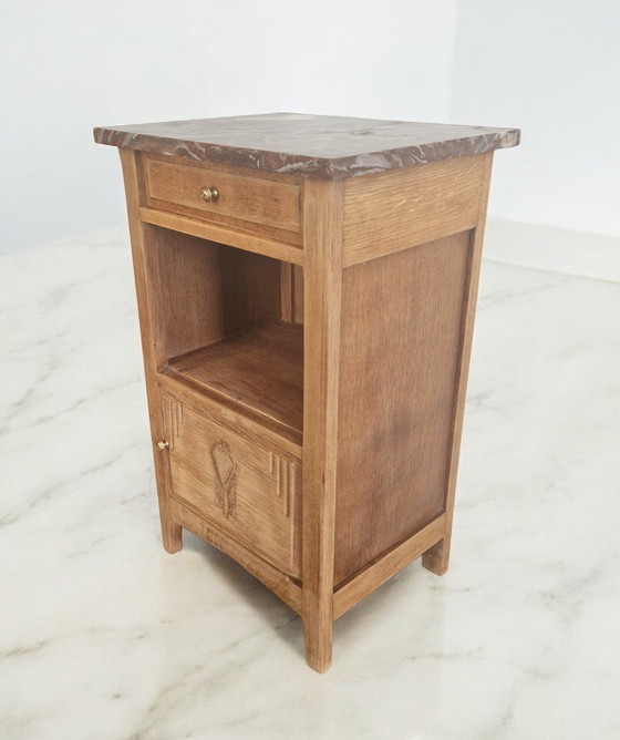 Image 1 of Meuble d’appoint style Art déco- Chêne sculpté- Années 1930