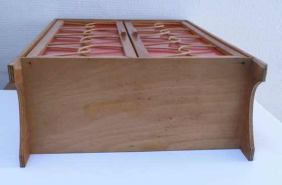 Image 1 of Puppengarderobe aus Holzgeflecht im Stil der 60er Jahre