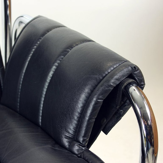 Image 1 of Sillón de salón de Viliam Chlebo en cromo y polipiel, Kodreta, década de 1980.