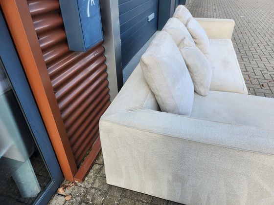 Image 1 of Minotti-Powell Bank di Rodolfo Dordoni