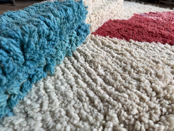 Gran alfombra bereber marroquí con diseño abstracto – Wool (photo 3 of 15)