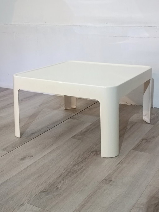 Fiberglas Salontafel van Carlo Bartoli voor Rossi Di Albizzate jaren 60 (photo 2 of 11)